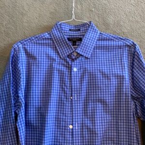 Men’s Large Banana republic dress shirt